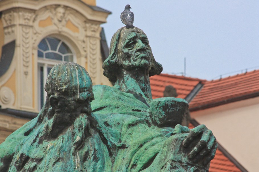 Památník Jana Husa, Jan Hus monument, Old Town Square, Staroměstské náměstí, Old Town, Staré Město, Prague, Praha, Prag, Czech Republic, Czechia, fotoeins.com