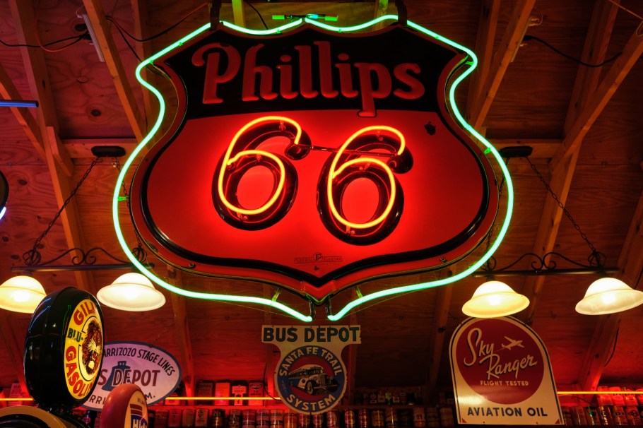 Classical Gas Museum, signage, gas station, Embudo, NM, Low Road to Taos, River Road to Taos, NM-68, USA, fotoeins.com