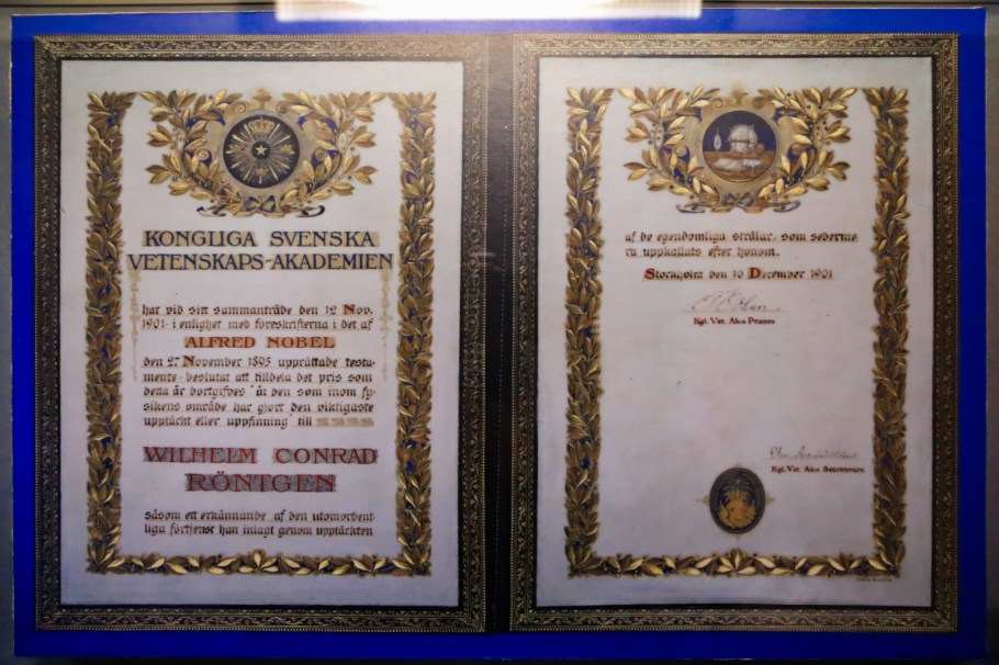 Röntgen Gedächtnisstätte, Röntgen Memorial Site, Wilhelm Conrad Röntgen, X-rays, Nobel Prize, Würzburg, Bavaria, Bayern, Germany, Deutschland, fotoeins.com