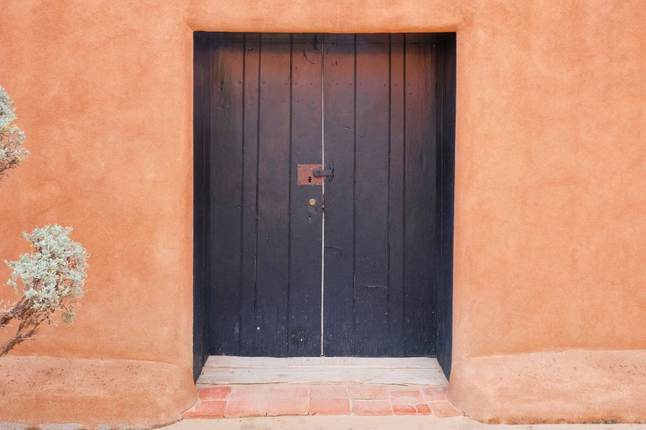 Abiquiú Home and Studio, Georgia O'Keeffe Museum, Georgia O'Keeffe, Abiquiu, Santa Fe, New Mexico, USA, fotoeins.com