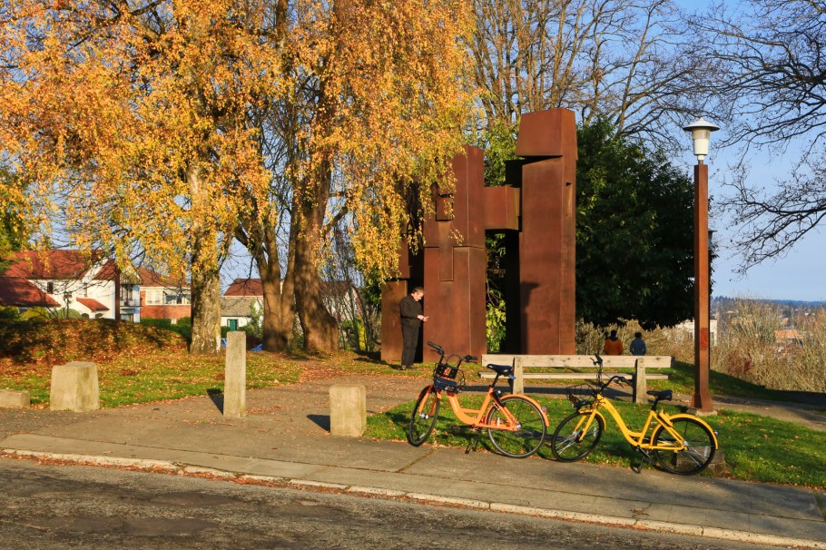 Louisa Boren Park, fall colours, autumn colours, Capitol Hill, Seattle, Washington, USA, fotoeins.com