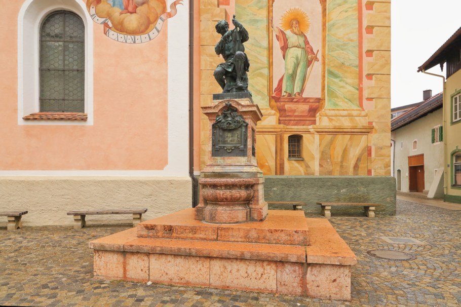 Klotz-Denkmal, Matthias Klotz, Mittenwald, Oberbayern, Upper Bavaria, Werdenfelser Land, Bayern, Bavaria, Germany, Deutschland, fotoeins.com