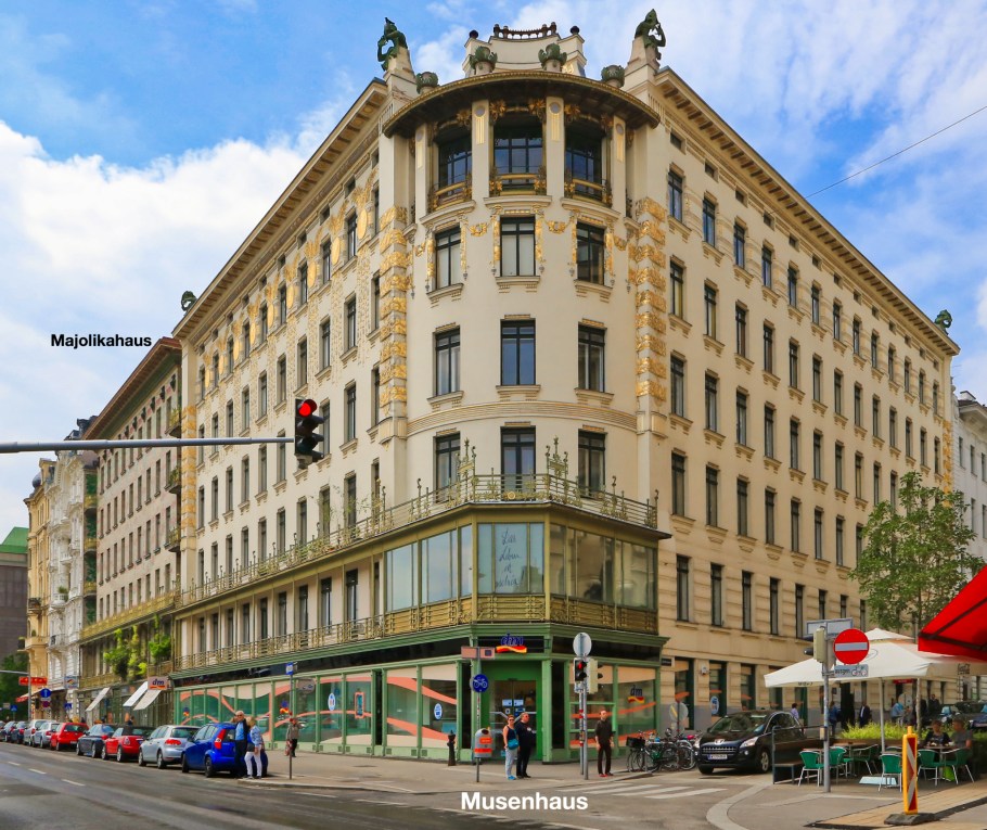 Wienzeilenhäuser, Musenhaus, Linke Wienzeile 38, Majolikahaus, Linke Wienzeile 40, Otto Wagner, Vienna Modernism, Wiener Moderne, Wien, Vienna, Oesterreich, Austria, fotoeins.com