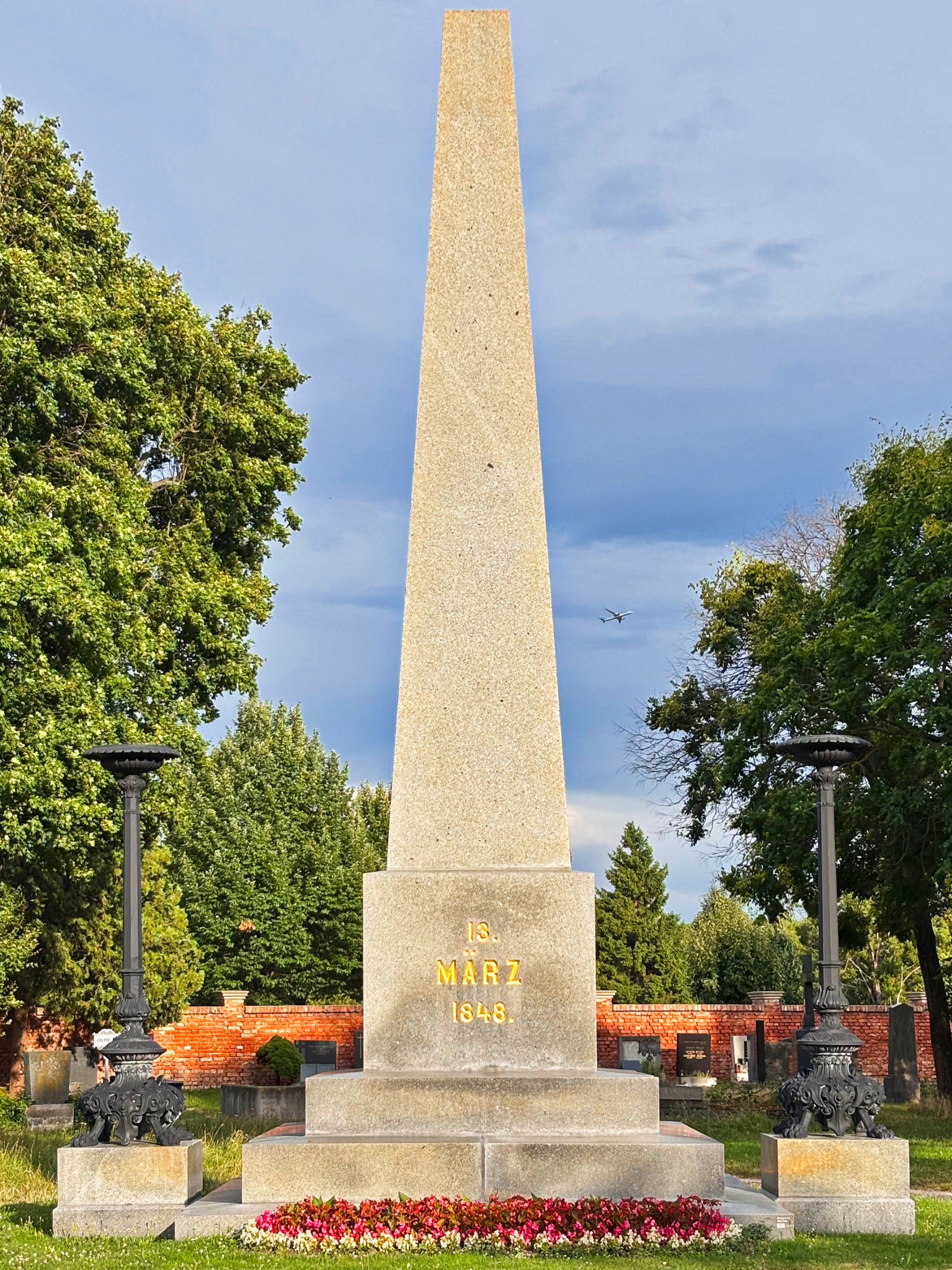 Denkmal für die Opfer der Märzrevolution 1848, Wiener Zentralfriedhof, Wien, Vienna, Austria, Österreich, fotoeins.com