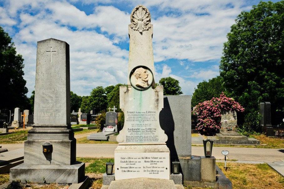Franz Ritter von Littrow, Littrow, Wiener Zentralfriedhof, Wien, Vienna, Austria, Österreich, fotoeins.com
