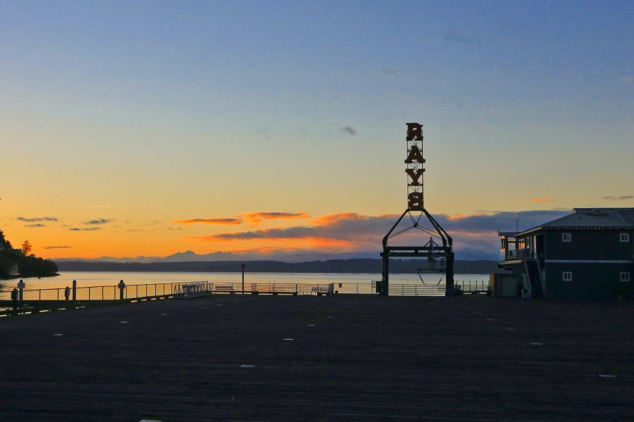 Ray's Boathouse, Ballard, Seattle, WA, USA, fotoeins.com