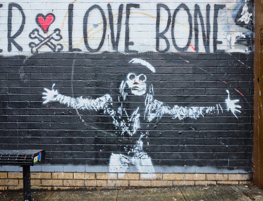 Mother Love Bone, Andy Wood, mural by Jeff Ament, Easy Street Records, West Seattle, The Junction, Seattle, Washington, USA, fotoeins.com