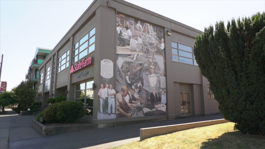 Vimeo, West Seattle Junction, Seattle, Washington, USA, fotoeins.com