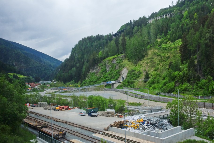 BBT Baustelle, Brenner Basistunnel, Brenner Base Tunnel, Wolf, Steinach am Brenner, Brennerbahn, S-Bahn Tirol, Brenner Pass, Wipptal, Tirol, Tyrol, Austria, Oesterreich, fotoeins.com