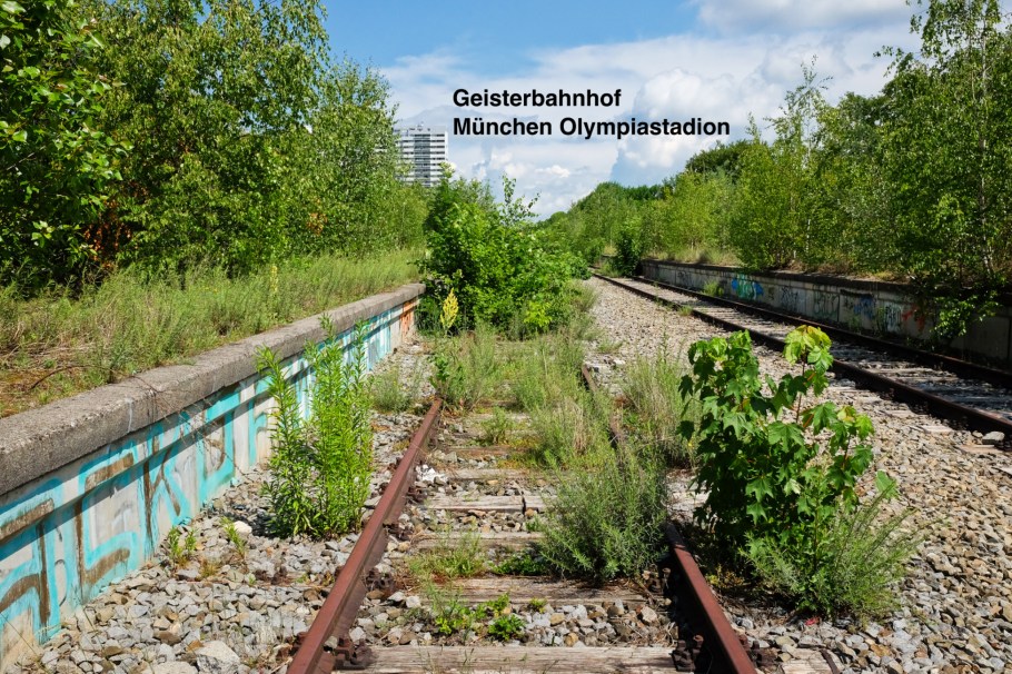 München Olympiastadion, Munich Olympic Stadium, Olympiapark, München, Munich, Bavaria, Bayern, Germany, train station, fotoeins.com