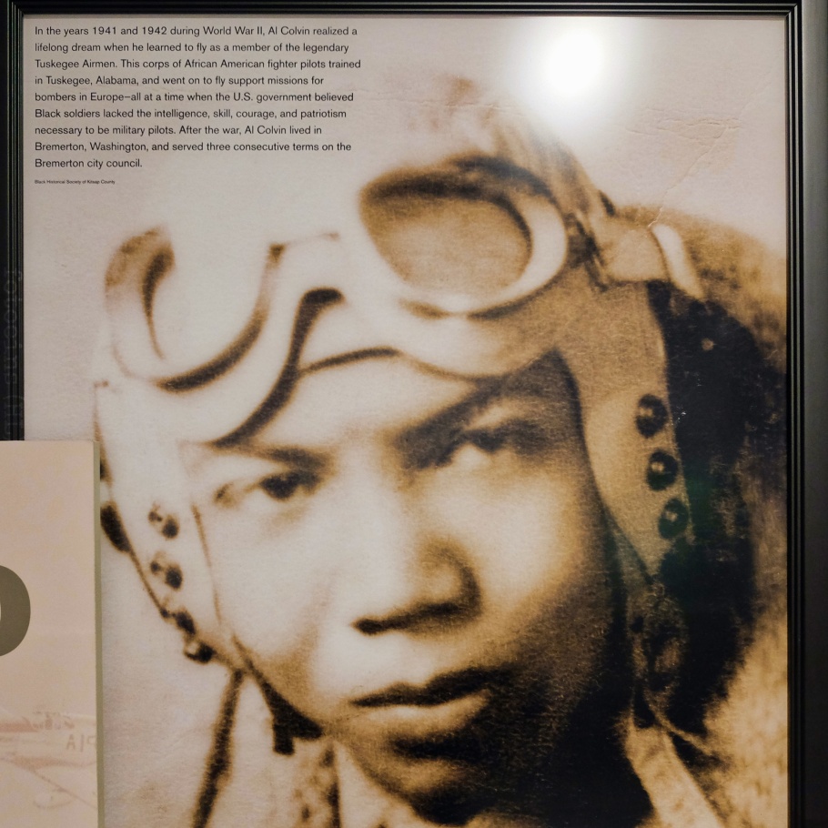 Black Americans, World War 2, Al Colvin, Tuskegee Airmen, Northwest African American Museum, Colman School, Jimi Hendrix Park, Central District, Seattle, WA, USA, fotoeins.com