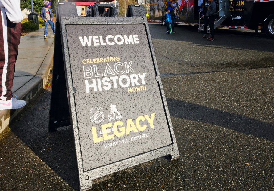 NHL Black Hockey History Tour, black hockey, black hockey history, Jimi Hendrix Park, Northwest African American Museum, Seattle, Washington, USA, fotoeins.com