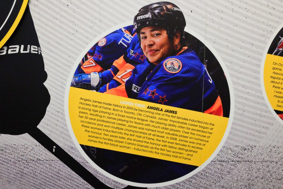 NHL Black Hockey History Tour, black hockey, black hockey history, Jimi Hendrix Park, Northwest African American Museum, Seattle, Washington, USA, fotoeins.com