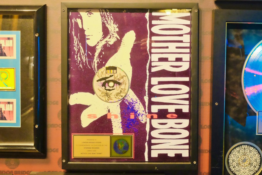 London Bridge Studio, recording studio, Shoreline, Seattle, WA, USA, fotoeins.com