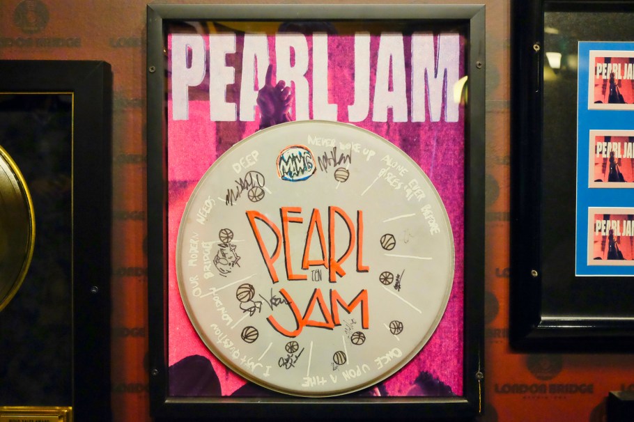 London Bridge Studio, recording studio, Shoreline, Seattle, WA, USA, fotoeins.com