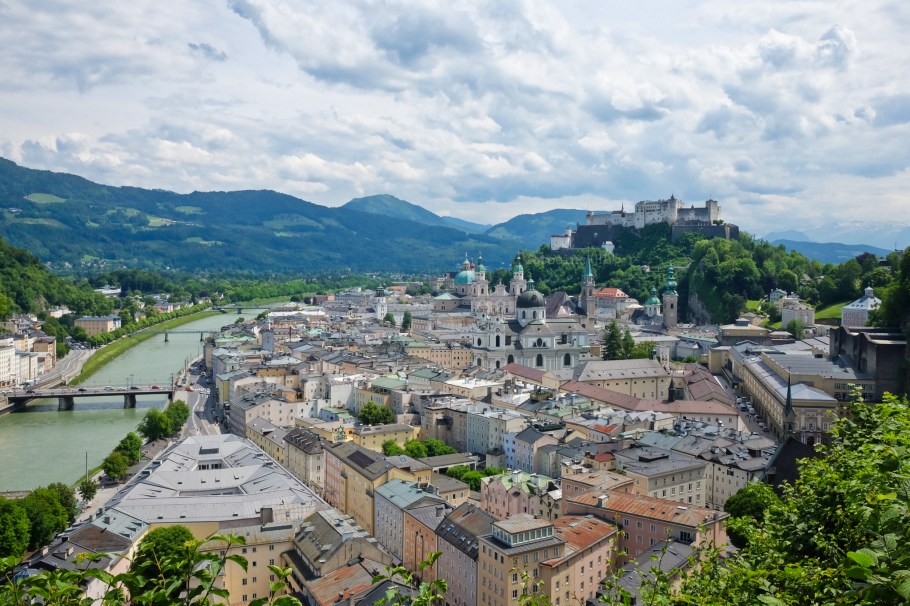 Aussichtsplattform am Mönchsberg, Moenchsberg, Salzburg, Oesterreich, Austria, fotoeins.com