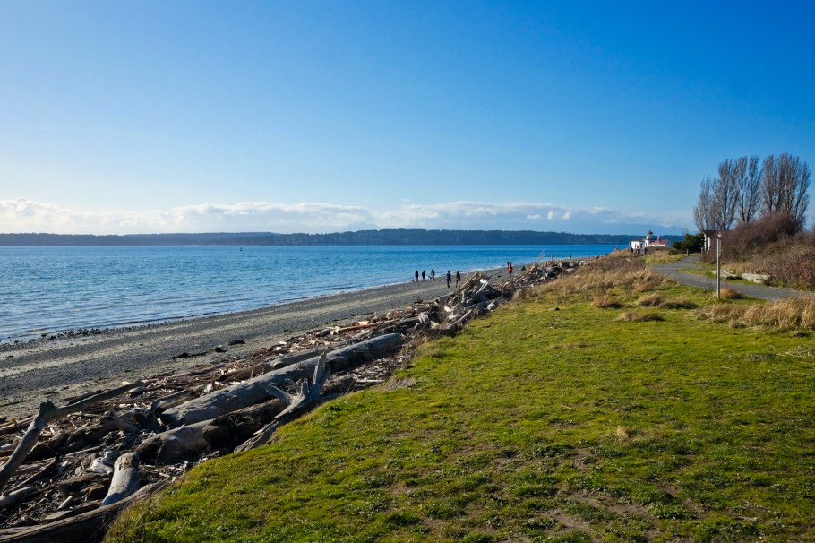 South Beach, Fort Lawton Beach, Puget Sound, Salish Sea, Discovery Park, Magnolia, Seattle, WA, USA, fotoeins.com