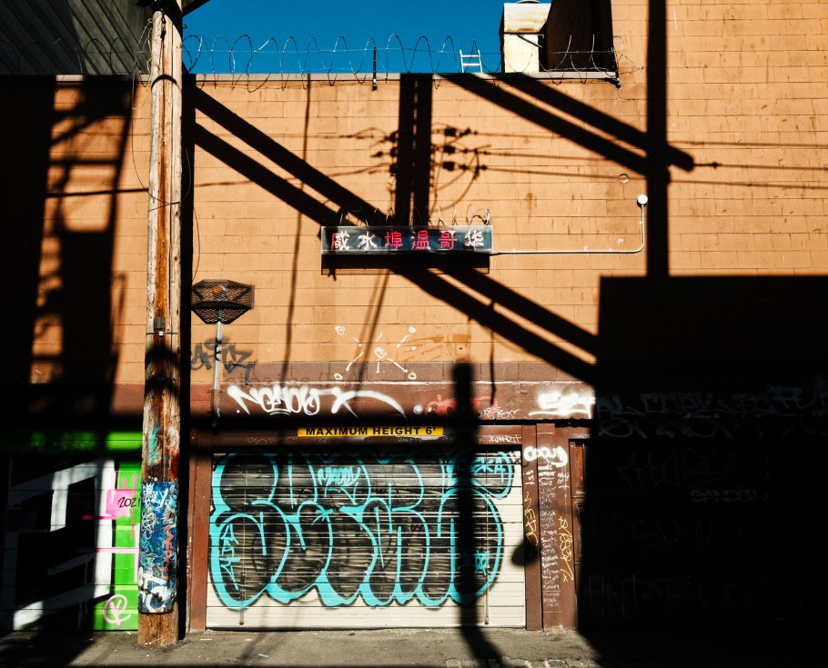 Saltwater City – Vancouver / 咸水埠温哥华, Paul Wong, 475 Main Street, Chinese-Canadian, Chinatown, Vancouver, BC, Canada, fotoeins.com