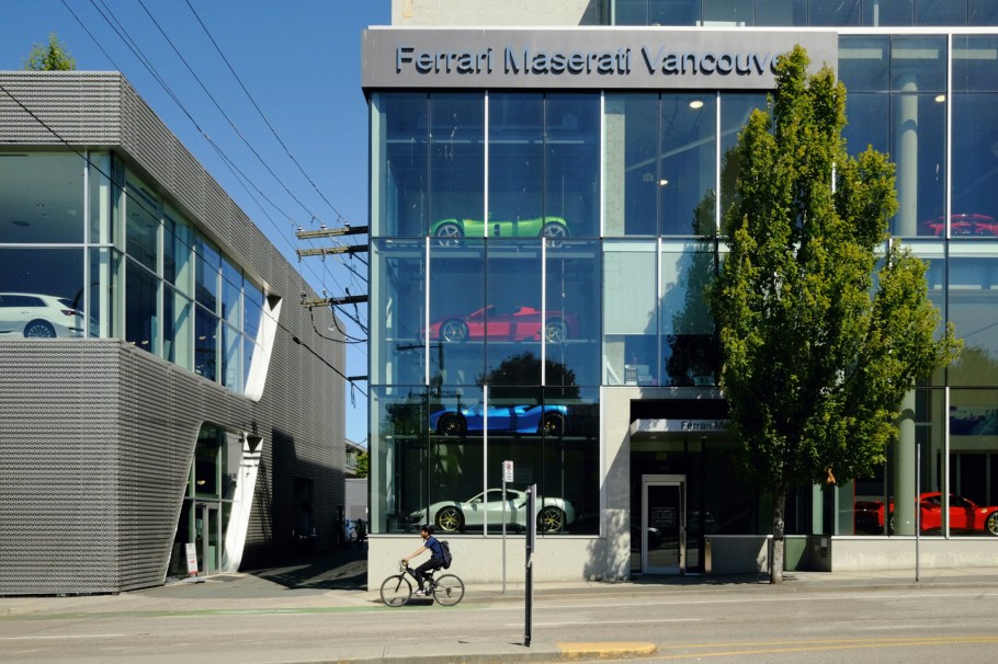 Ferrari-Maserati, Fairview, Kitsilano, Vancouver, BC, Canada, fotoeins.com, Ektachrome 100SW