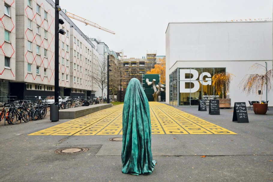 Alicja Kwade, Brigitte Matschinsky-Denninghoff, Martin Matschinsky, Berlinische Galerie, Museum of Modern Art, Berlin, Germany, Deutschland, fotoeins.com