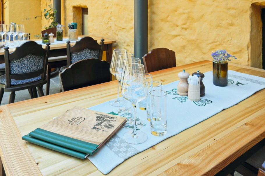 Mayer am Pfarrplatz, Heuriger, Beethovenhaus, Pfarrplatz, Heiligenstadt, 19. Bezirk, Döbling, Wien, Vienna, Austria, Österreich, fotoeins.com