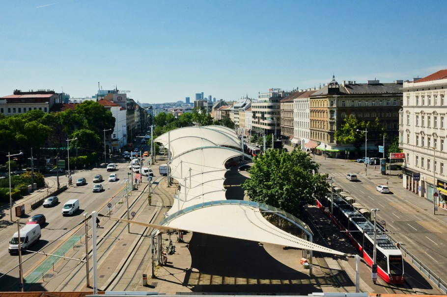 Hauptbücherei, Büchereien Wien,  U6 Burggasse-Stadthalle, 7. Bezirk, Neubau, Wien, Vienna, Austria, Österreich, fotoeins.com