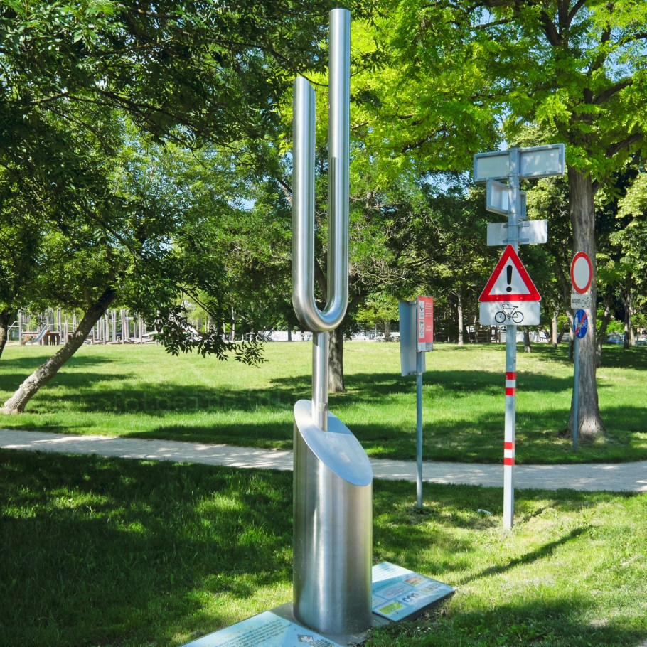 Beethovenweg, Lorettowiese, Lorettokirche, 21. Bezirk, Floridsdorf, Wien, Vienna, Austria, Österreich, fotoeins.com