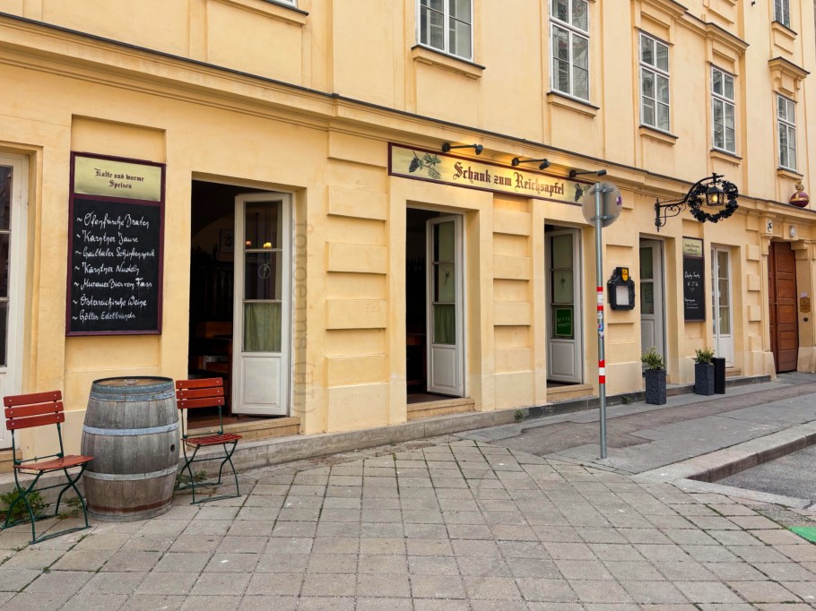 Schank zum Reichsapfel, 2. Bezirk, Leopoldstadt, Wien, Vienna, Austria, Österreich, fotoeins.com