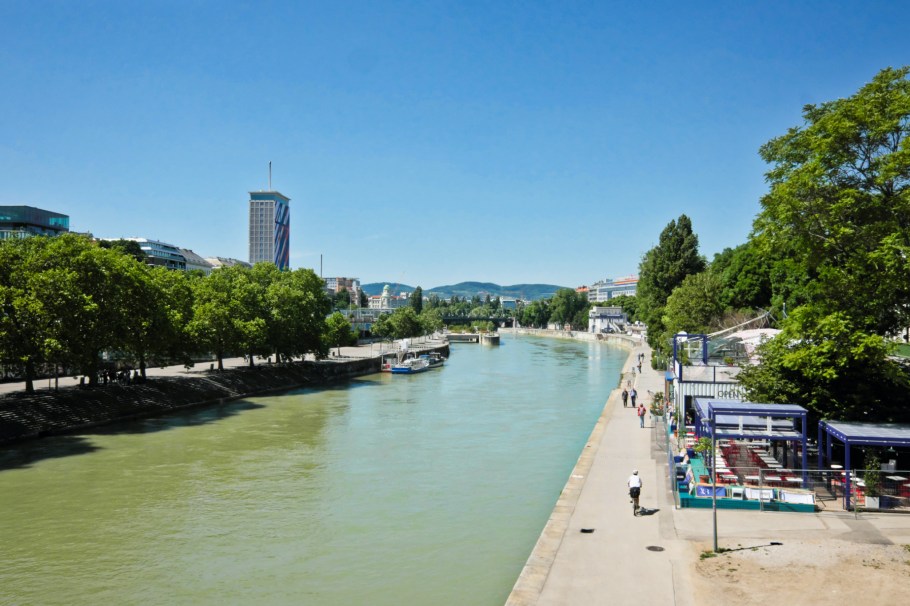 Salztorbrücke, Donaukanal, 2. Bezirk, Leopoldstadt, Wien, Vienna, Austria, Österreich, fotoeins.com