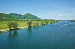 Northwest-facing view over the New Danube, from Jedlesee Bridge – 4 Jun&nbsp;2022.