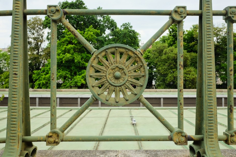 Hofpavillon Hietzing, Hietzing Imperial Court Pavilion, Wiener U-Bahn, U4 Hietzing, Otto Wagner, Wiener Moderne, Vienna Modernism, 13. Bezirk, Hietzing, Wien, Vienna, Austria, Oesterreich, fotoeins.com