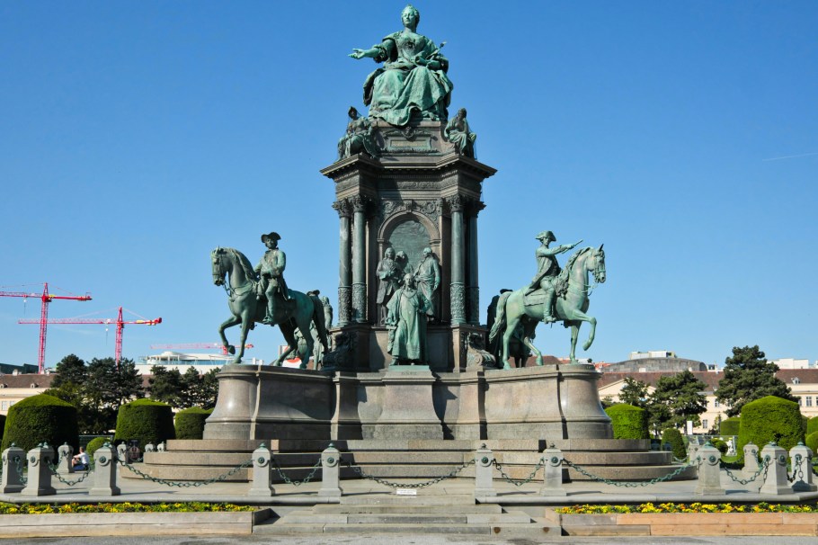 Maria-Theresien-Denkmal, Maria-Theresien-Platz, 1. Bezirk, Innere Stadt, Wien, Vienna, Austria, Österreich, fotoeins.com