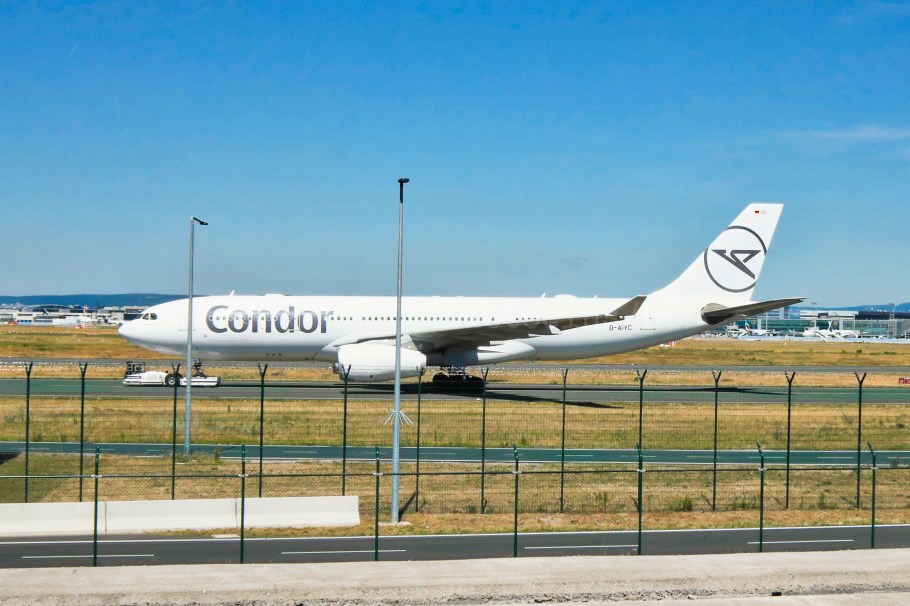 Aussichtsplattform Zeppelinheim, Spotting observation area, Flughafen Frankfurt am Main, Frankfurt am Main Airport, Zeppelinheim, Neu-Isenburg, Frankfurt am Main, Hesse, Hessen, Germany, Deutschland, fotoeins.com