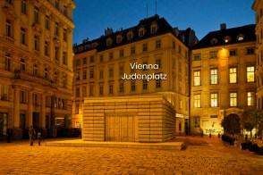 Judenplatz Holocaust Memorial, Mahnmal für die österreichischen jüdischen Opfer der Schoah, Rachel Whiteread, Judenplatz, 1. Bezirk, Innere Stadt, Wien, Vienna, Austria, Österreich, fotoeins.com