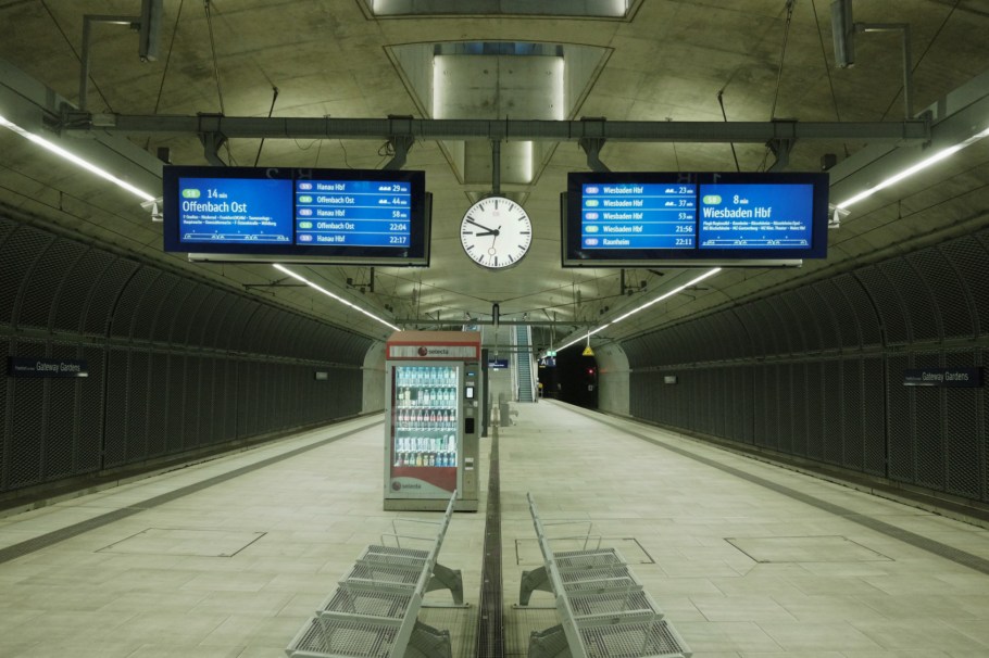 Gateway Gardens, Frankfurt, Frankfurt am Main, Hesse, Hessen, Germany, Deutschland, fotoeins.com