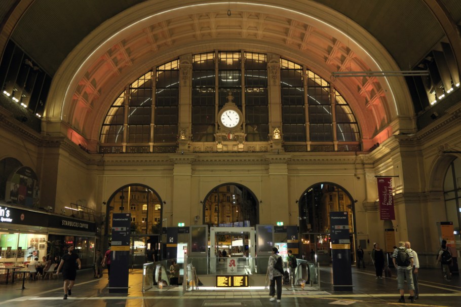 Frankfurt am Main Hauptbahnhof, Frankfurt(Main) Hauptbahnhof, Frankfurt, Frankfurt am Main, Hesse, Hessen, Germany, Deutschland, fotoeins.com