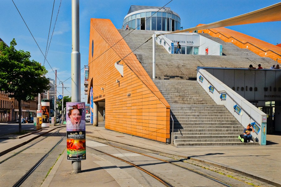 7. Bezirk, Neubau, Hauptbücherei, Wien, Vienna, Austria, Österreich, fotoeins.com