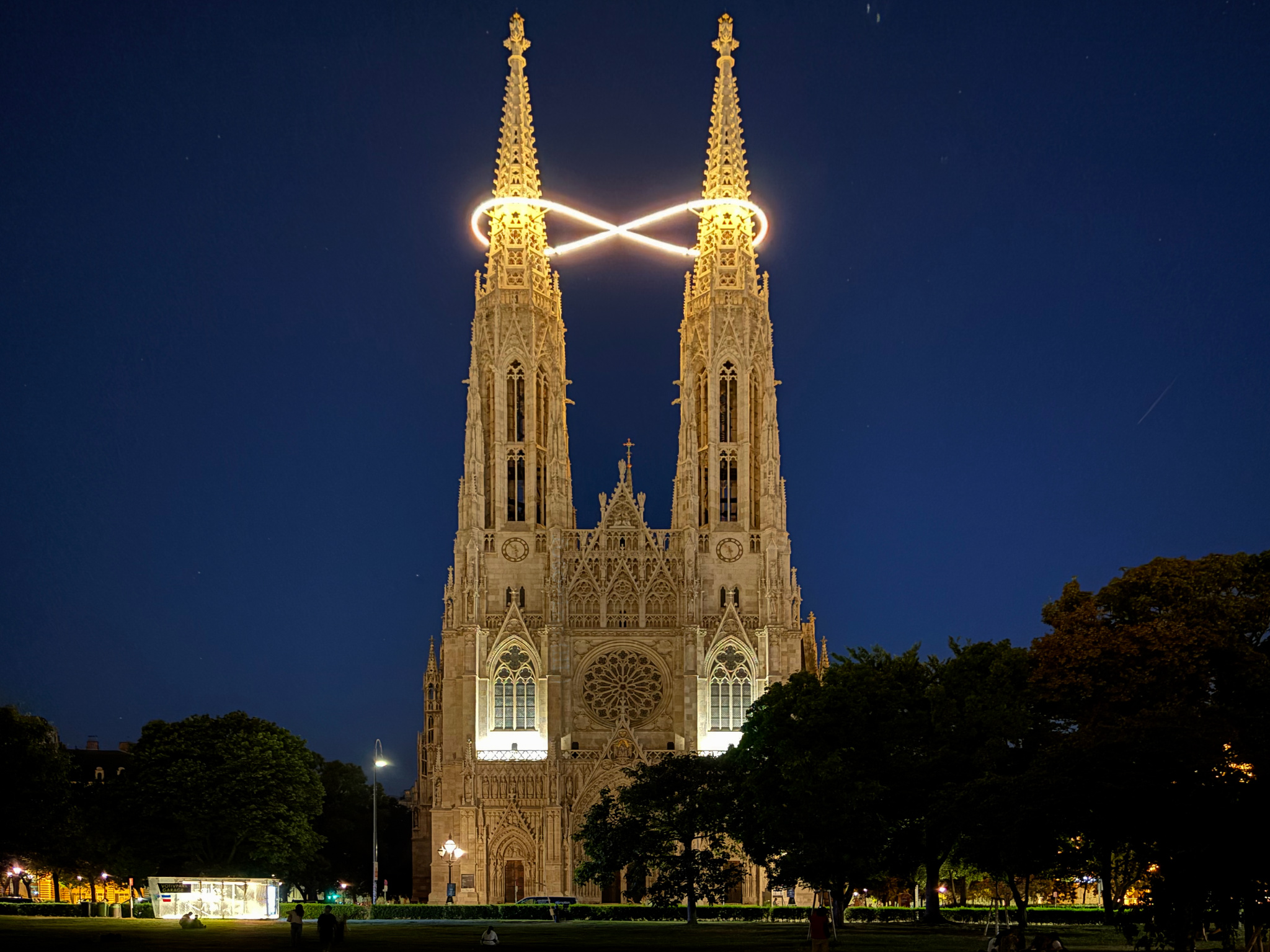 Infinity of Light, Billi Thanner, Votivkirche, 9. Bezirk, Alsergrund, Wien, Vienna, Austria, Österreich, fotoeins.com